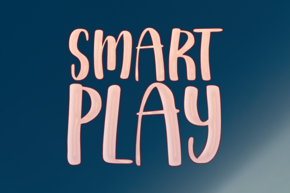 Smart Play: A Handwritten Font for Creative Marketers